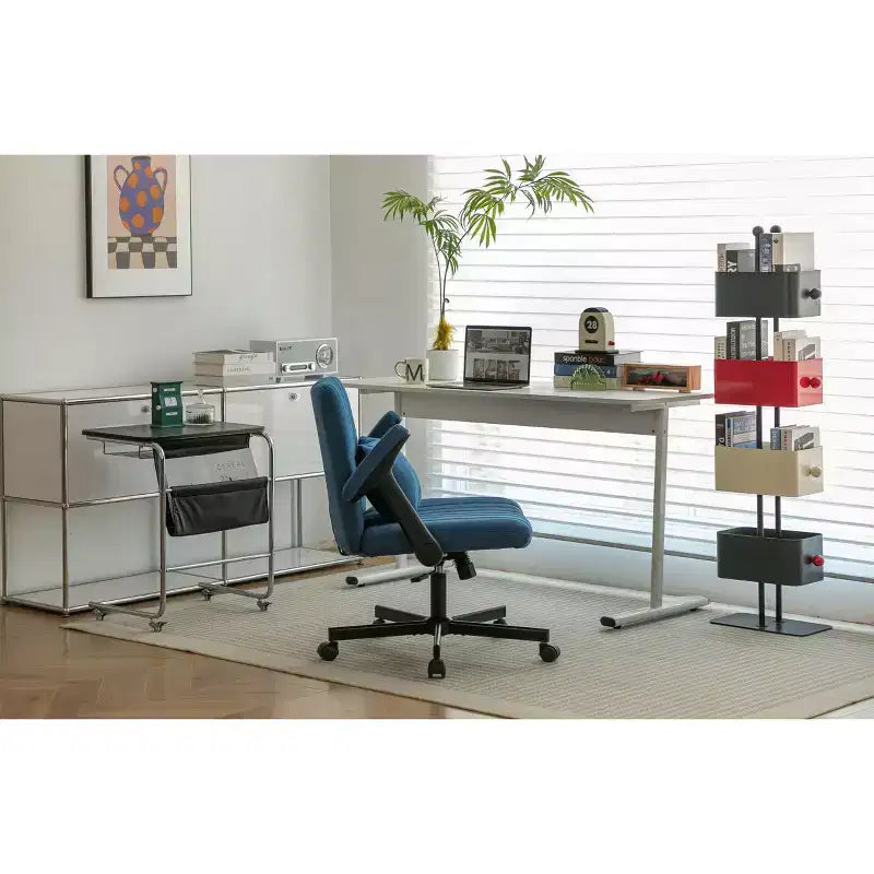 Modern Velvet Office Chair with Padded Back, Desk Chair with Adjustable Armrest and Back, Comfy Chair for Office, Study
